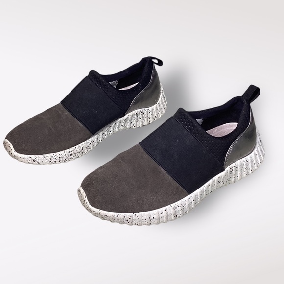 Johnston Murphy Womens Kelly, Black Gray Sneakers, Suede, Size 8.5 M Waterproof - Picture 7 of 10